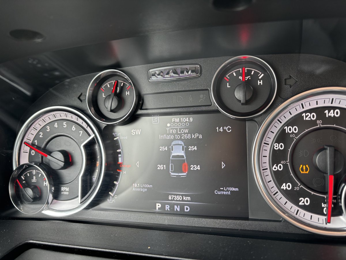 SGItweets's tweet photo. Did you know? Tires lose pressure at the rate of 1 lb/in2 for every 5° C drop in temperature.

Check your tire pressure often to help prevent a blowout. Your owner’s manual or the tire’s sidewall will indicate the proper pressure. https://t.co/s97JKM4dZH