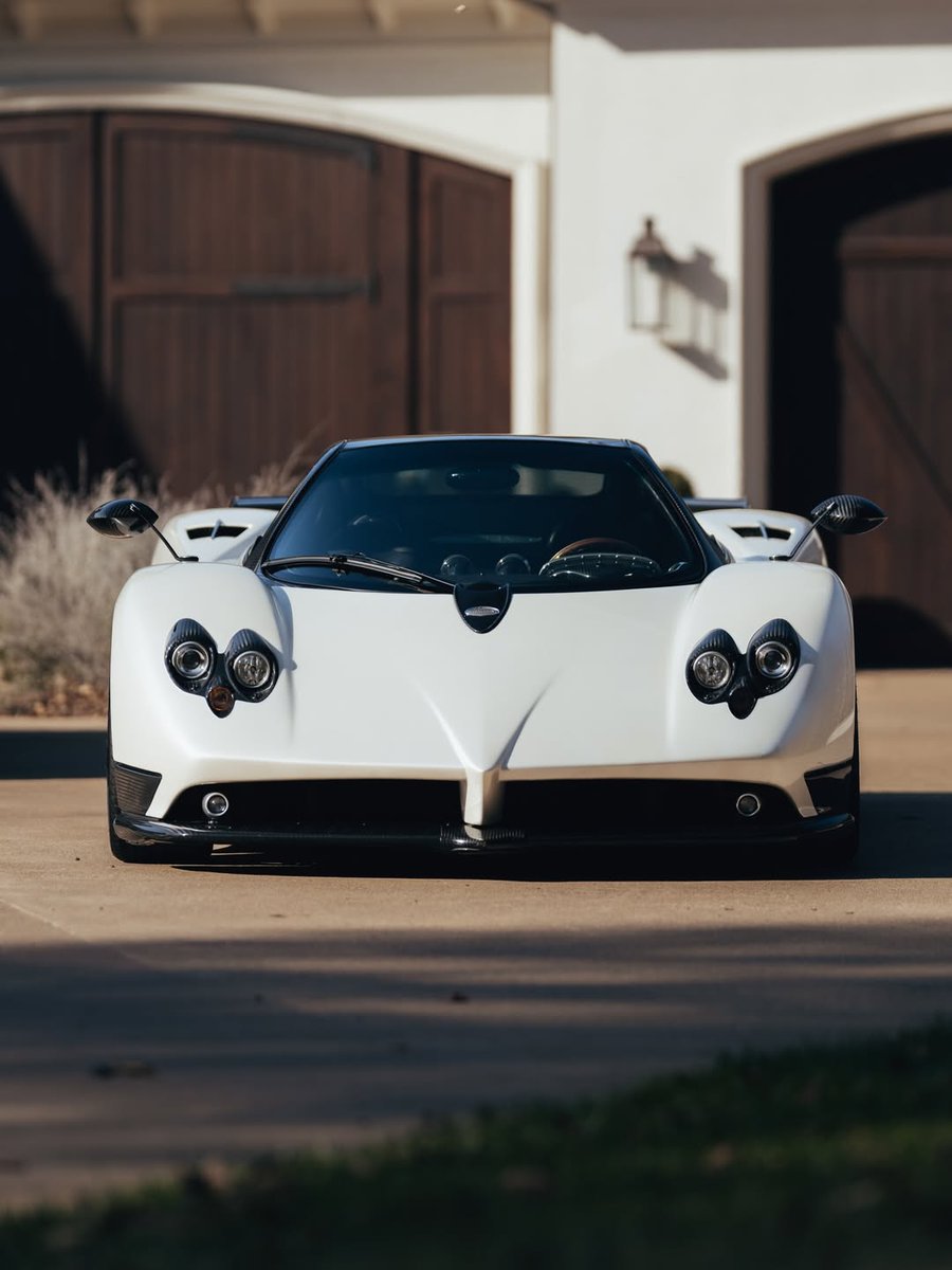 dupontregistry tweet media