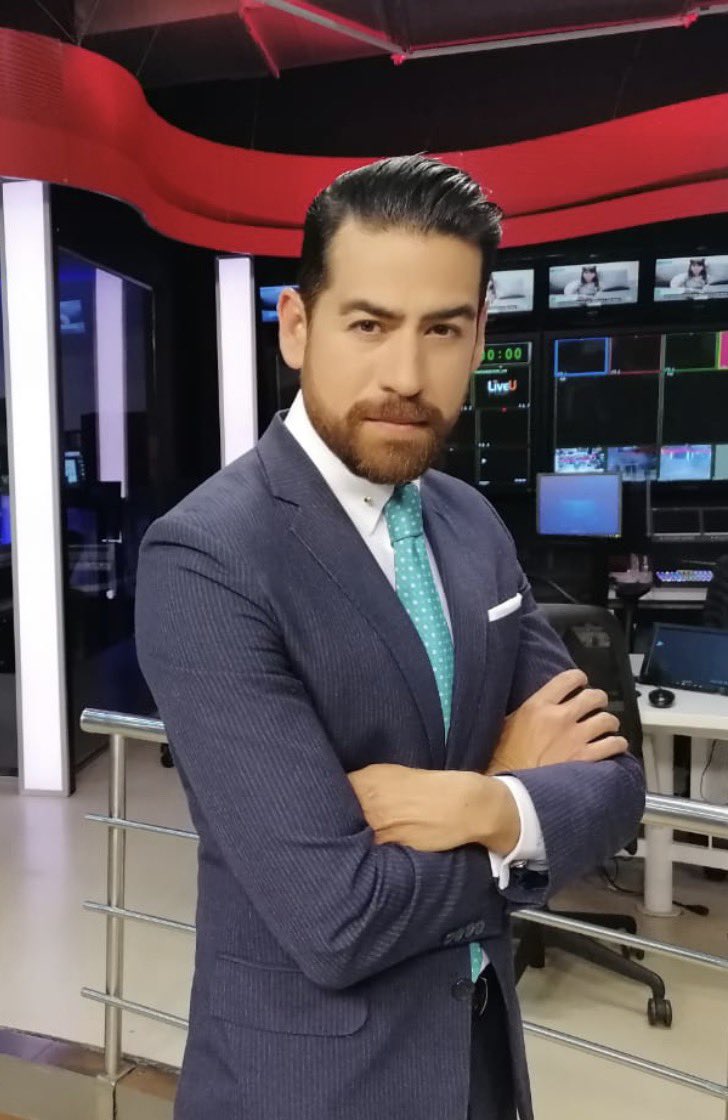 En vista de la salida de Johnatan  Nieto de City tv deberían darle la oportunidad en <a href="/NoticiasRCN/">Noticias RCN</a> <a href="/JoseMAcevedo/">José Manuel Acevedo</a>  sería una ficha clave por su periodismo serio y con Ética . Sigo insistiendo hay q reestructurar el Noticiero .  <a href="/coltelevision/">TVMANÍA</a>