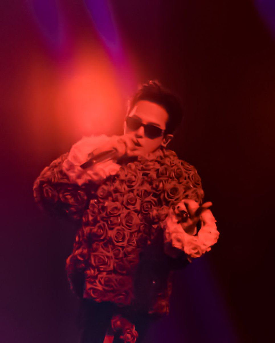8KLIFE's tweet photo. All Presale tickets for Krazy Super Concert headline by G-Dragon in Dubai sold out in 10 hours!

G-Dragon first ever concert in the region doing amazing. https://t.co/HTTN9O6Eu9