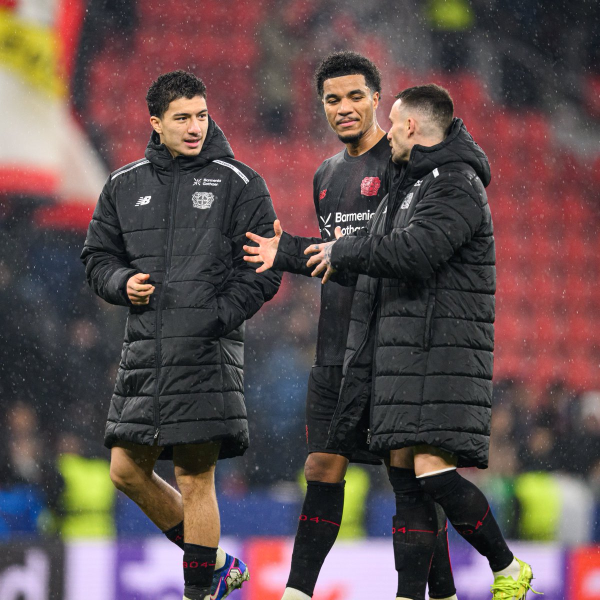 bayer04_es's tweet photo. Ellos crean, el Werkself gana ๐ง ๐ช
๐ #B04VIL | #SomosBayer04 ๐คโค๏ธ https://t.co/VN5d9fTlDV