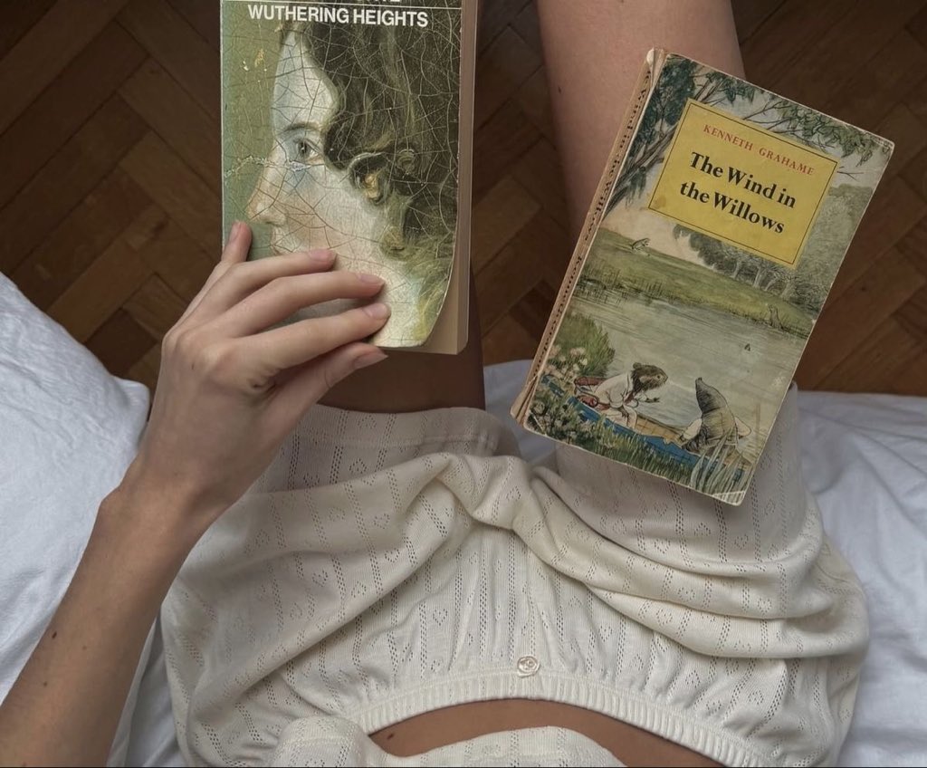 𝙈𝙖𝙧𝙮 tweet media