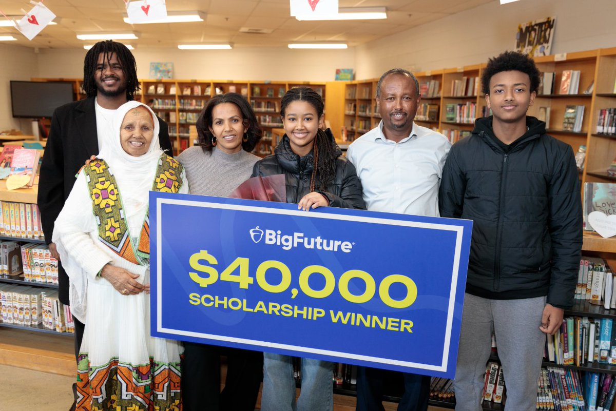CollegeBoard's tweet image. Congratulations to Naomi and Lincoln, our first #BigFuture $40,000 scholarship winners of 2026! 🎉

Do you konw a 10-12th grader? One step on BigFuture qualifies them for $40,000 or $500 scholarships. 💵 Deadline: Jan. 31.

🔗 spr.ly/6013hDXbR