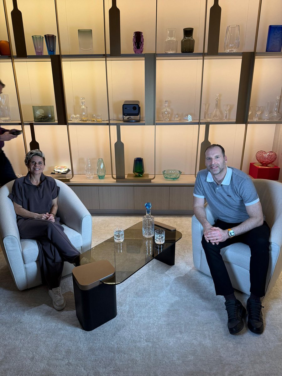 Sue Smith tweet media