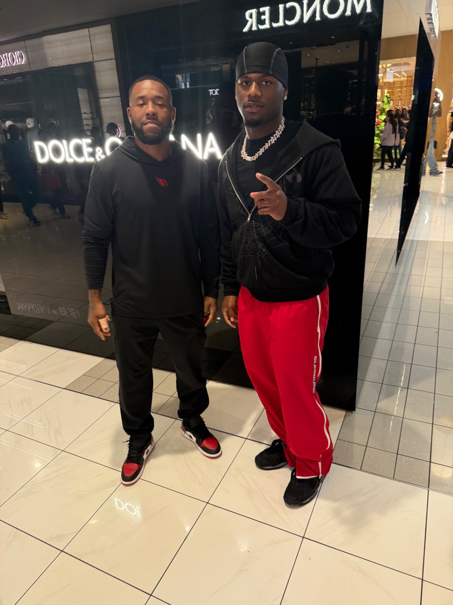 A.J haulcy ❕ MrGIVEMETHAT👿 tweet media