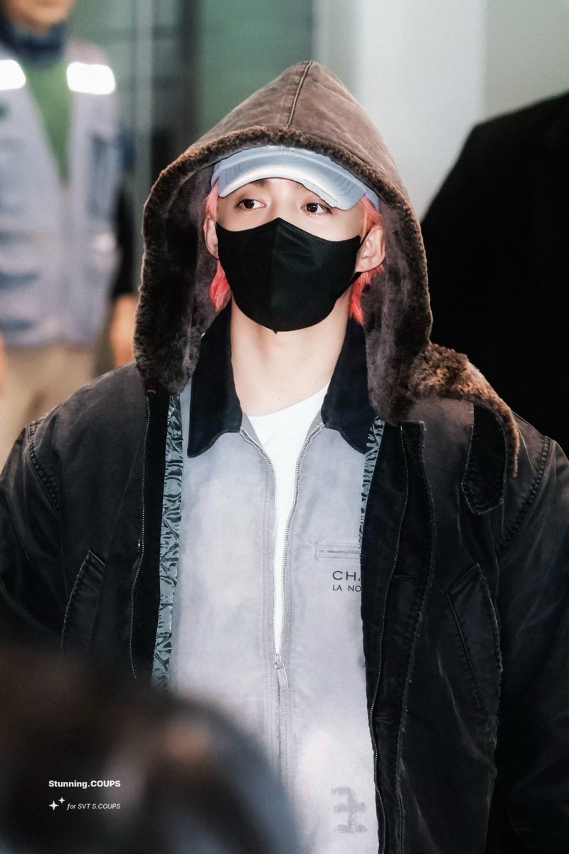 Stunning.COUPS tweet media