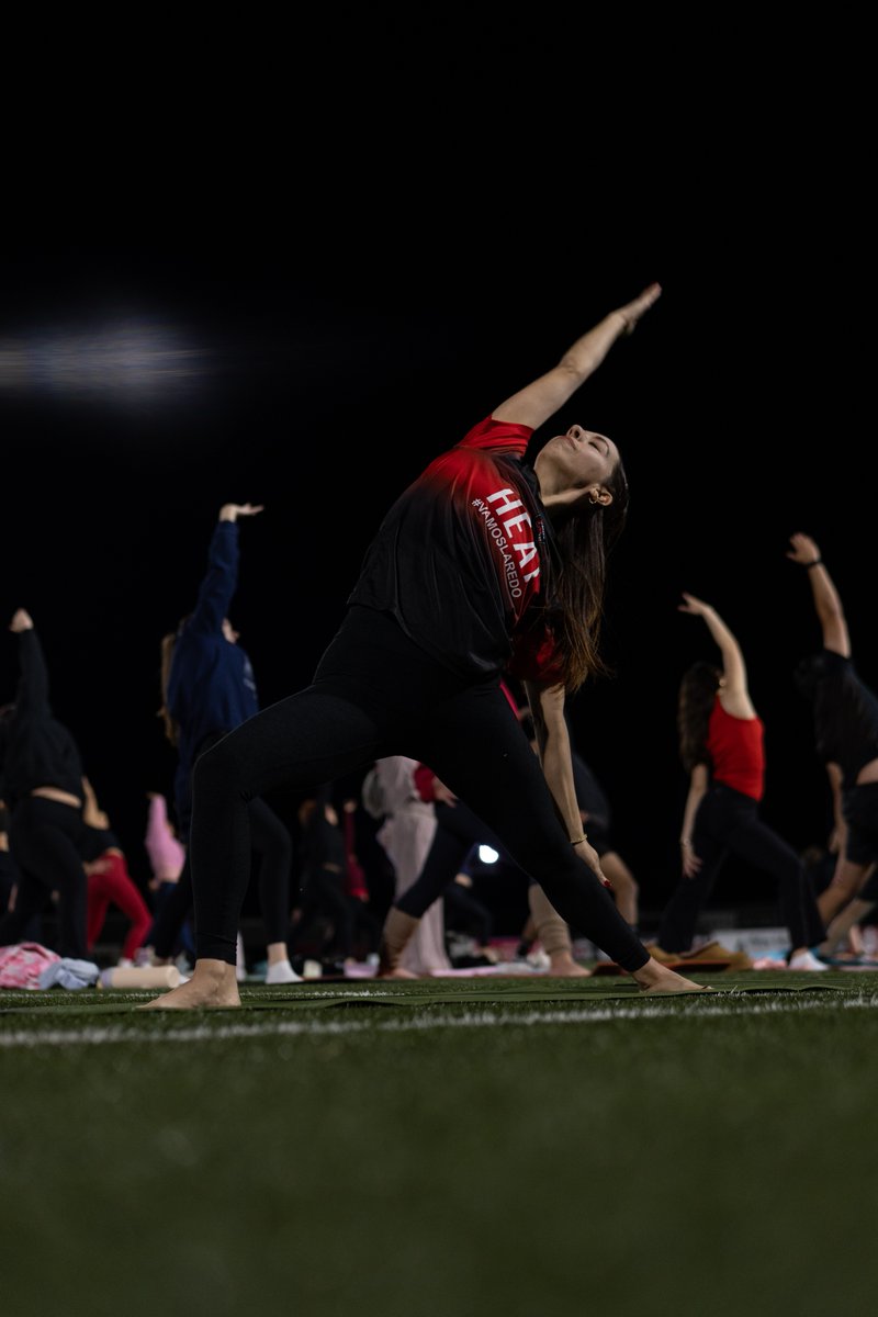 LaredoHeatSC's tweet image. Nothing beats yoga, fresh air, and good people ✨ Big love to @Rooted956 and the amazing vendors for bringing the good vibes. This community is everything. Can’t wait for the next one 🧘‍♀️🌙
#LaredoHeat #MindfulMovement #Rooted956 #pegenergystadium #DoGoodBeGood