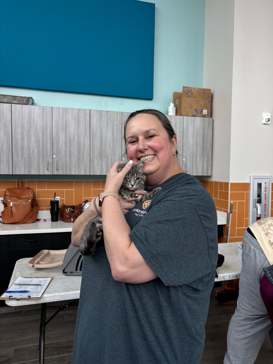 Wrapped up in love and care! At our vaccine clinic, we provided low-cost vaccines to help keep pets healthy and happy. 

Want to protect your furry friend? Follow us for updates on upcoming clinics and resources. #SpayNeuterNetwork