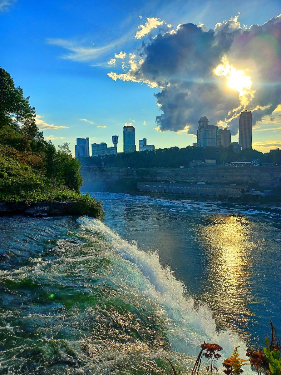 CLOUDEFFX tweet media