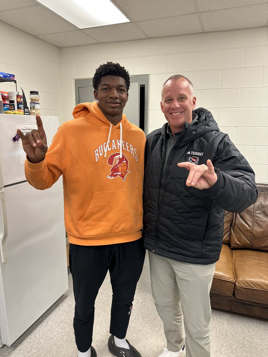 Aroson (AJ) Randle Jr tweet media