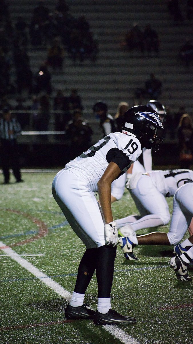 After a great conversation yesterday with <a href="/CoachZohn/">Zohn Burden</a> I am beyond blessed to receive my first division 1 offer from <a href="/DukeFOOTBALL/">Duke Football</a>  #AGTG