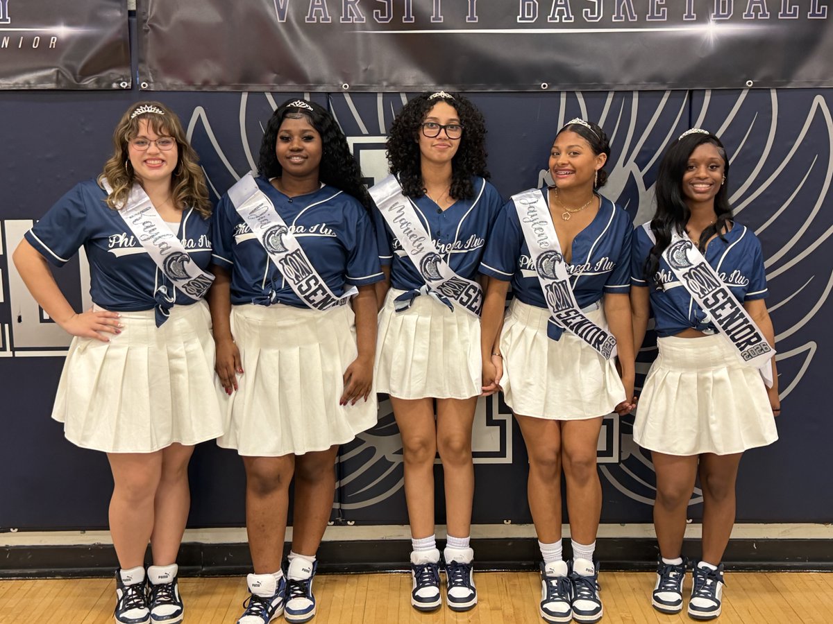 LHHS_Athletics's tweet image. They brought the rhythm.  They brought the energy.  They always brought the noise.

Proud to honor our Step Team seniors for the passion and pride they brought to Lake Howell. 🦅🔥#StepTeam #SeniorNight #SilverhawkStrong