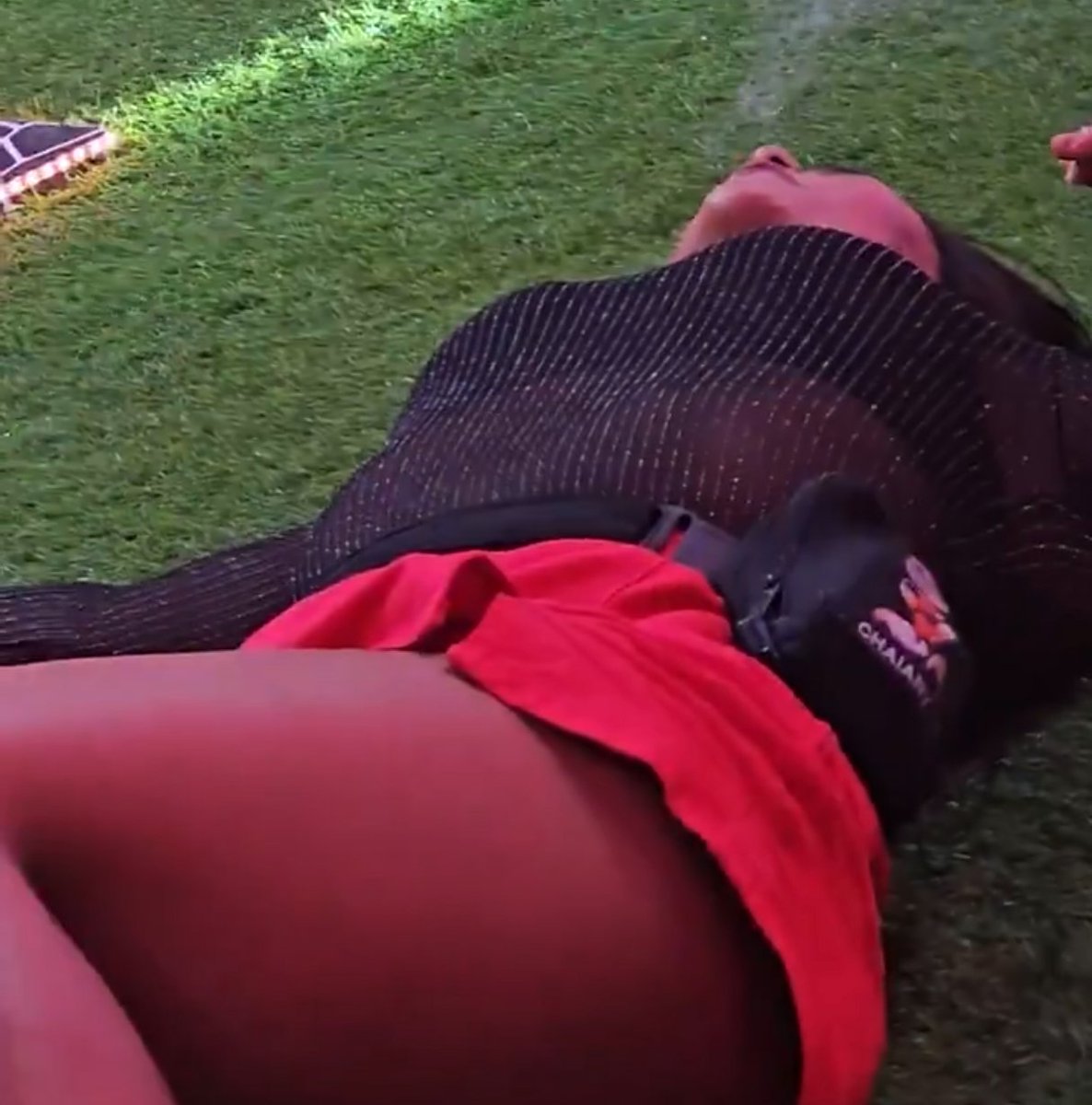 raphcapp's tweet image. tia Milena sem querer fez cinema aqui