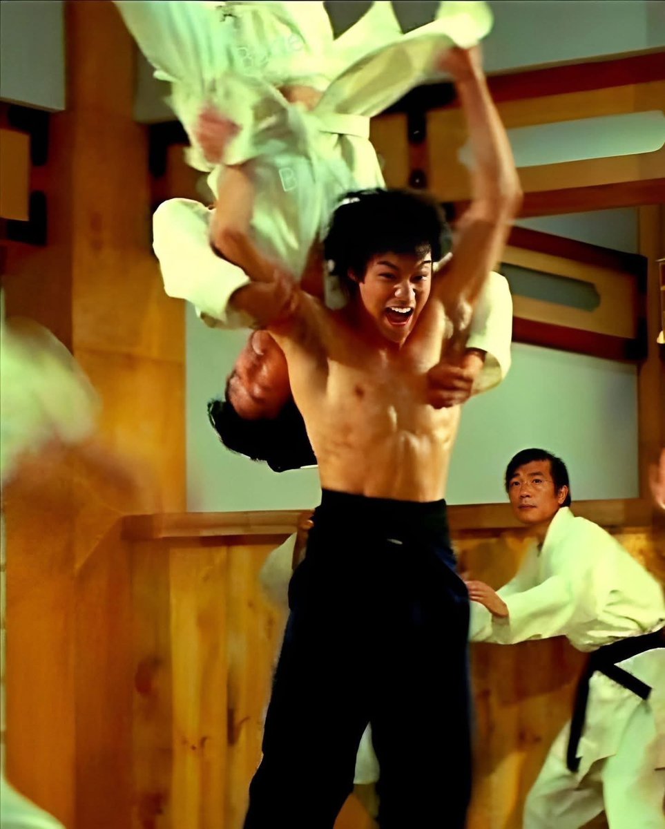 エンターベイ　1/6 ブルース・リー　怒りの鉄拳　精武門　李小龍 エンターベイ 1/6 ブルース・リー 怒りの鉄拳 精武門 李小龍｜エンター