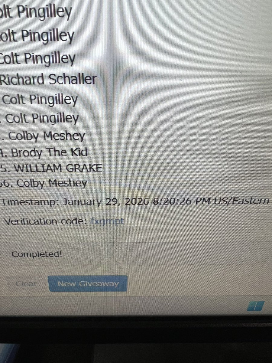 Midwest Box Breaks tweet media