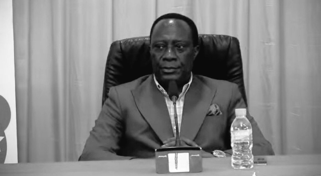 🇬🇶 MALABO | Al respaldar iniciativas como el Programa de Apoyo a la Iniciativa Científica (PASI), invertimos directamente en el futuro próspero de Guinea Ecuatorial. 

"La educación constituye el puente fundamental entre la pobreza y la oportunidad"

‐ <a href="/F_Ntutumu/">Filiberto Ntutumu Nguema Nchama</a>