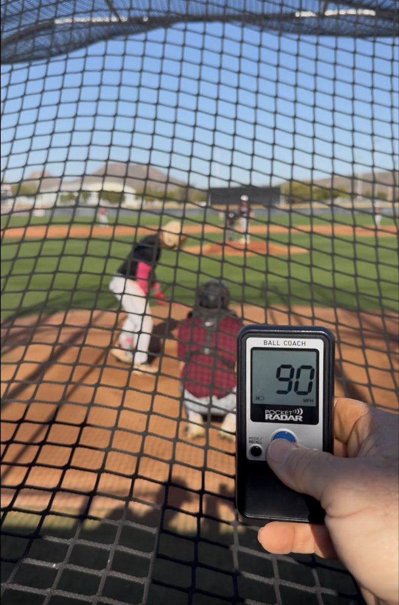 JWethington27's tweet photo. Live at bats. Getting ready for season
Sitting 88-89 topping 90 on FSBL.
Change up sitting around 75-77 mph
Curve and slider sitting 75-77 mph.
#uncommitted #90mph https://t.co/rdNsBczD9N