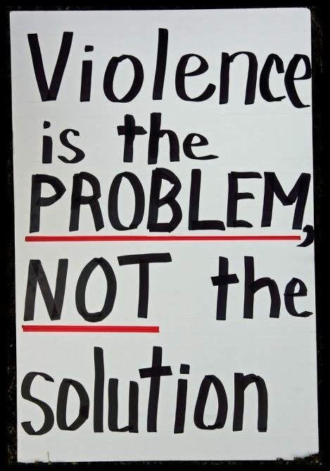 koolie25's tweet photo. #KristiNoemMustGo #StephenMillerMustGo #ICEOffOurStreets #ShutItDown #wtpBlueResists https://t.co/mCEyQKZ4Rk