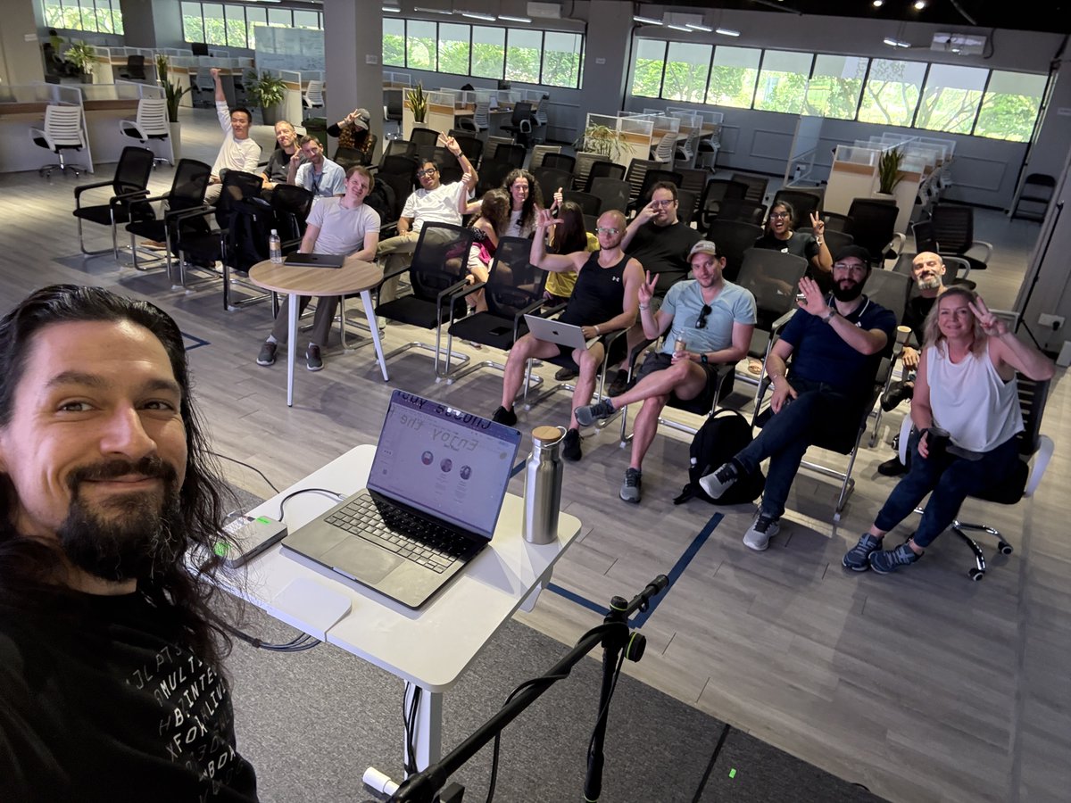Last Saturday we ran our monthly Vibes to Prototype hackathon at the <a href="/ns/">NS</a> Co-working space. With the help of <a href="/0xJarrett/">Jarrett Vickers</a> and our amazing juries <a href="/semiii/">semi</a> &amp; <a href="/mishabunte/">Mikhail Kirillov</a>.

15 teams.
1 day.
Zero fluff.
Just ideas → prototypes.

And one result that genuinely made us stop and think 👇
