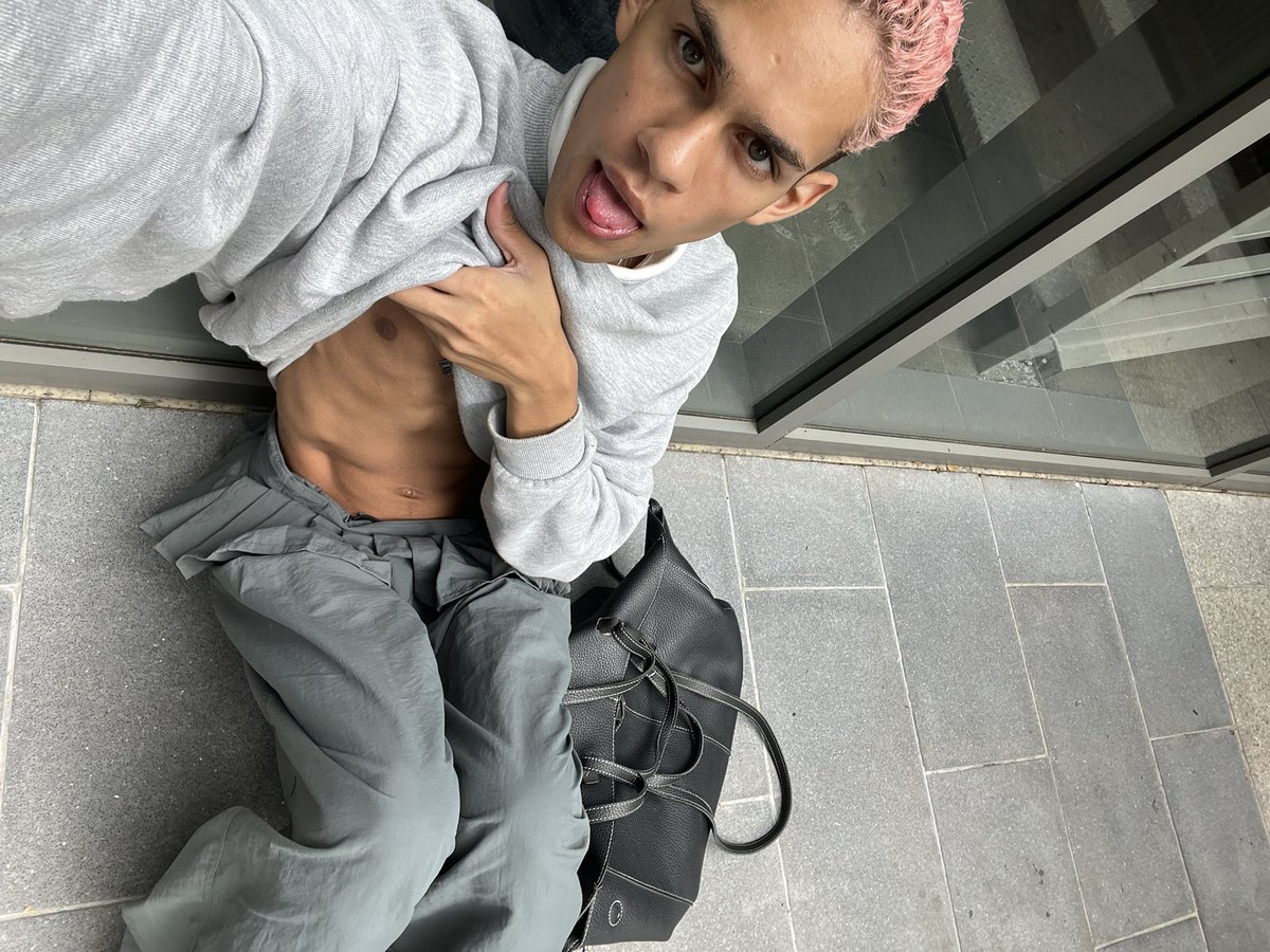 actedboy's tweet image. nao quero acabar com minha pink era