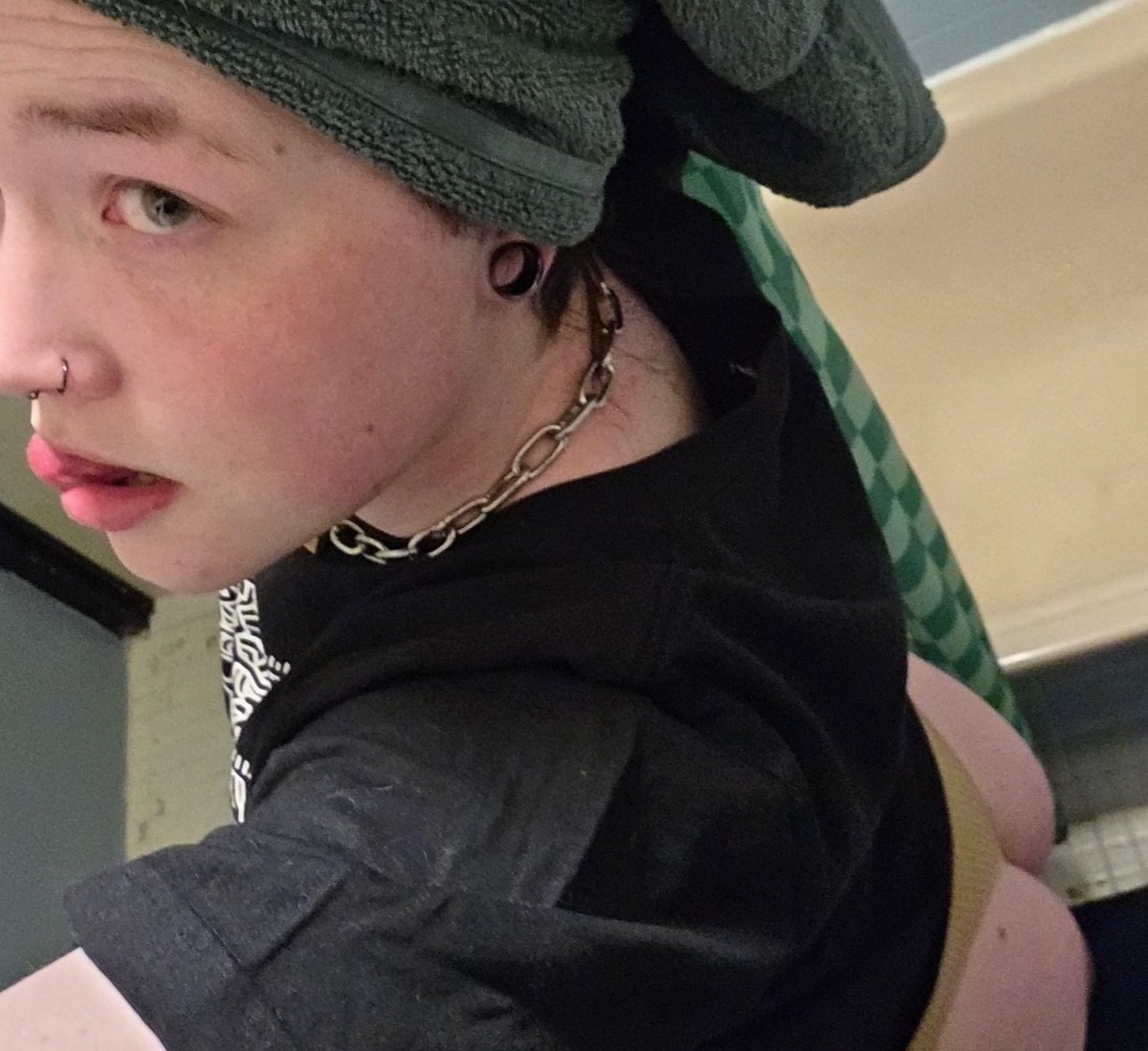 grungefangs's tweet photo. Hey x
- - - - - - -
#nsfw #nsfwtwt #trans #transnsfw #transporn #ftm #ftmnsfw #ftmporn #ass #tboy https://t.co/wUscPfEwk2