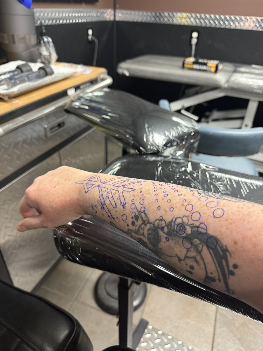 cryptoFOXXY tweet media