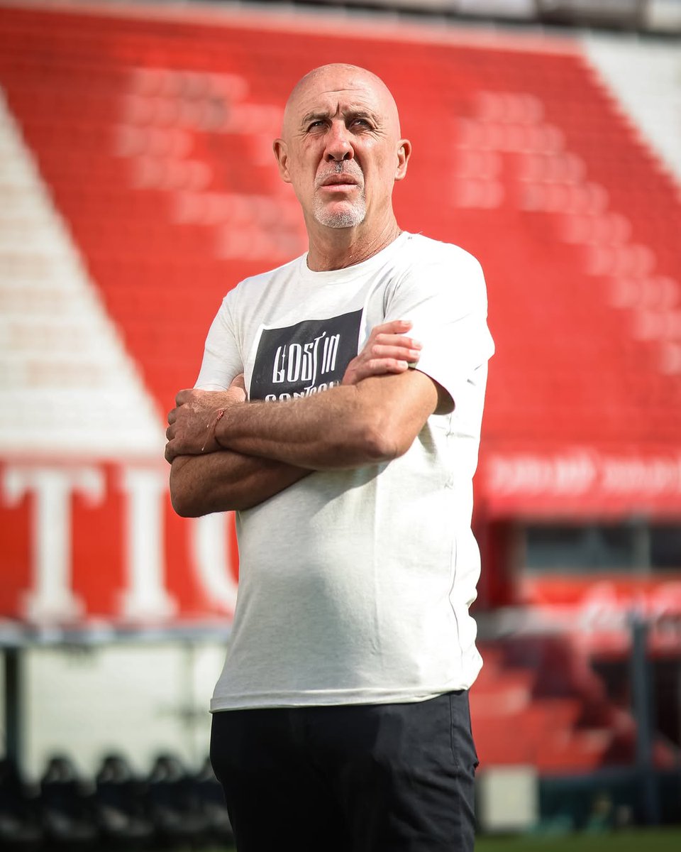 Daniel Oldrá, ex DT de #Instituto en <a href="/FanaticosLVdos/">Fanaticos.lvdos</a>:

"Fue una decisión mía, quiero aclararlo porque se dicen muchas cosas. Fue una decisión exclusivamente mía, nadie me pidió la renuncia. Sentí que ya estaba. No voy a hipotecar a un club que está haciendo las cosas muy bien".