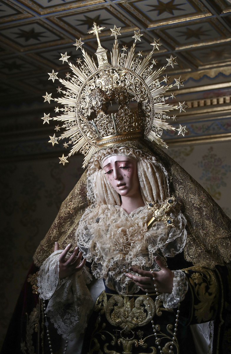 Porque en ti la luz inventa una eterna mocedad.