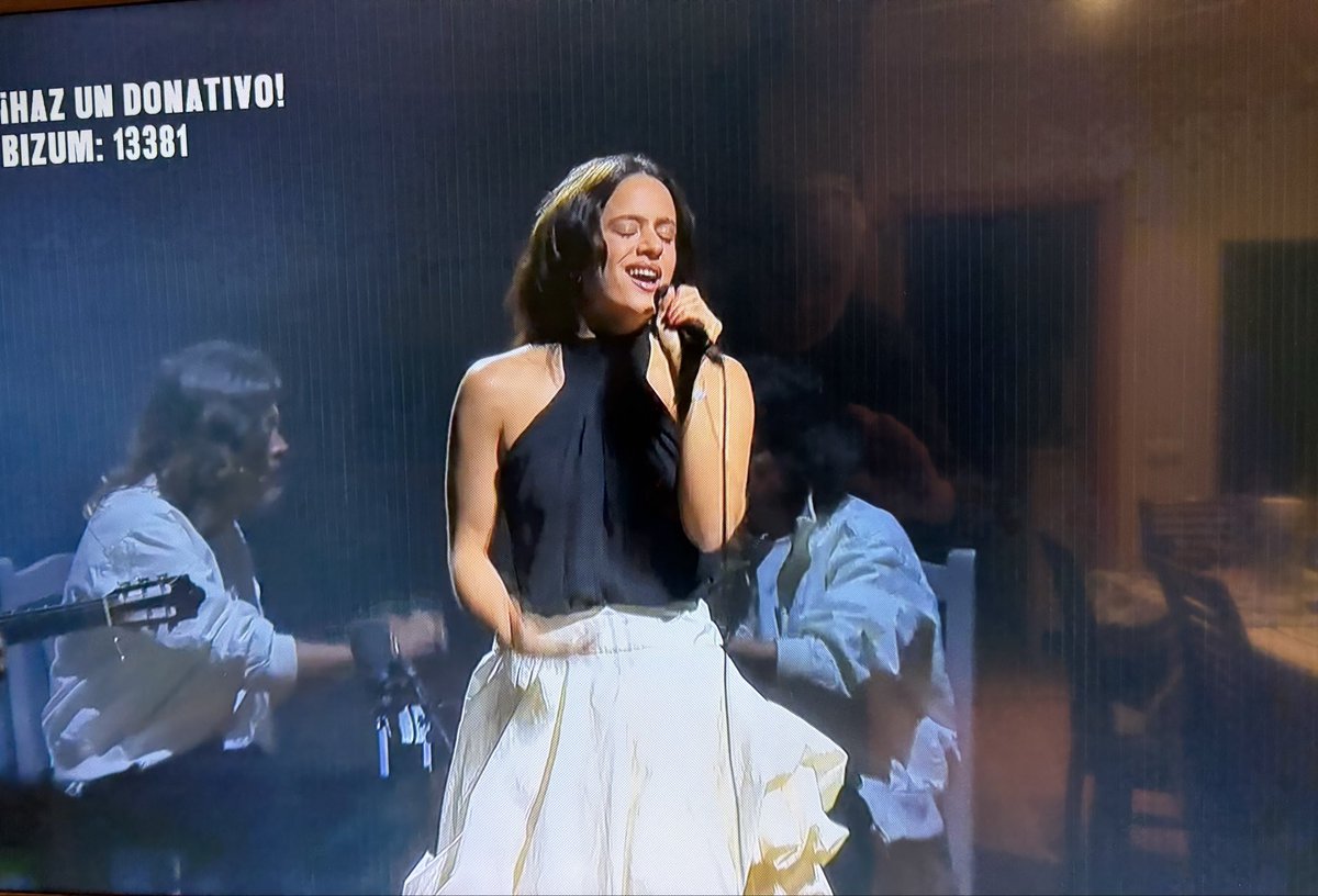 MorenoG_Agustin's tweet image. ATENCION #EstáPasando 
Gran Concert- Manifest X Palestina, Palau Sant Jordi Barcelona
Impresionante, con Amaia, Bad Gyal, Morad, Yerai Cortés, Fermín Muguruza, La Fura dels Baus y… SORPRESA: Rosalía!
Ahora mismo en @la2_tve
#ManifestXPalestina 
#FREEPALESTİNE 
#StopGenocideGaza