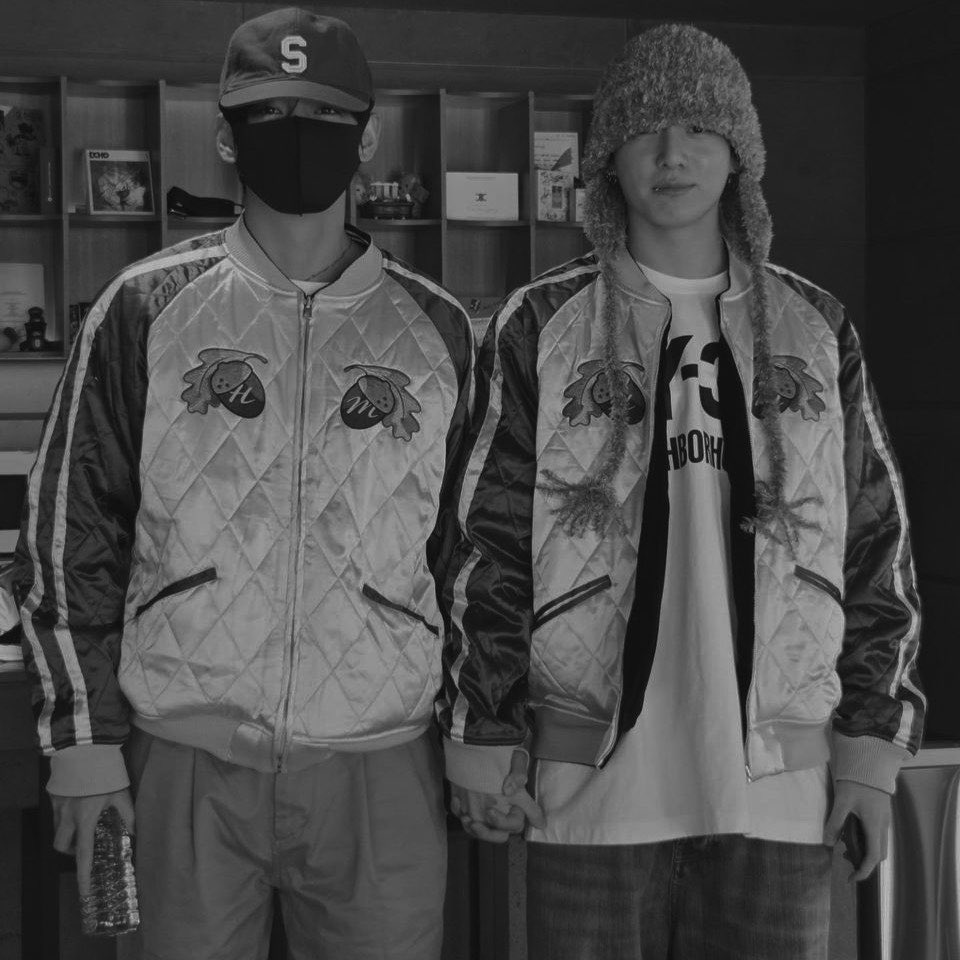 ___shiwaa's tweet image. علایق مشترک میتونه اشک هم بیاره
رها یِ قشنگم،روحت شاد🕊️.