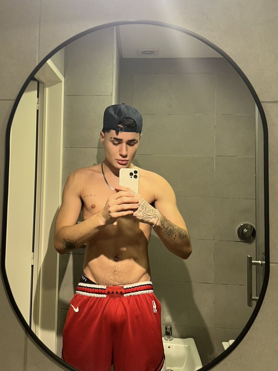 Agus piney tweet media