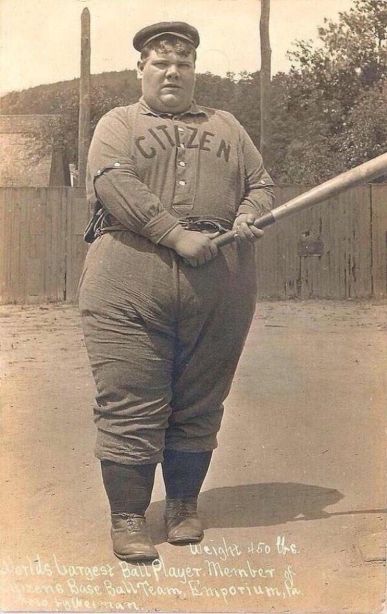 nut_history's tweet photo. George "Fatty" Hackett. The world's largest baseball player was 450 lbs and played for the 1908 Citizen's Baseball Team in Pennsylvania https://t.co/ZWY4Df0zYV