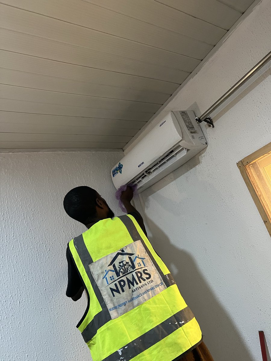 NIJEDEEproMaint's tweet photo. ❄�� Stay cool in Lekki! Nijedee AC experts repair, service & install units for maximum comfort. 📞 0816 746 9581 #Lekki #Ac #Badore https://t.co/UwQsRucFuF