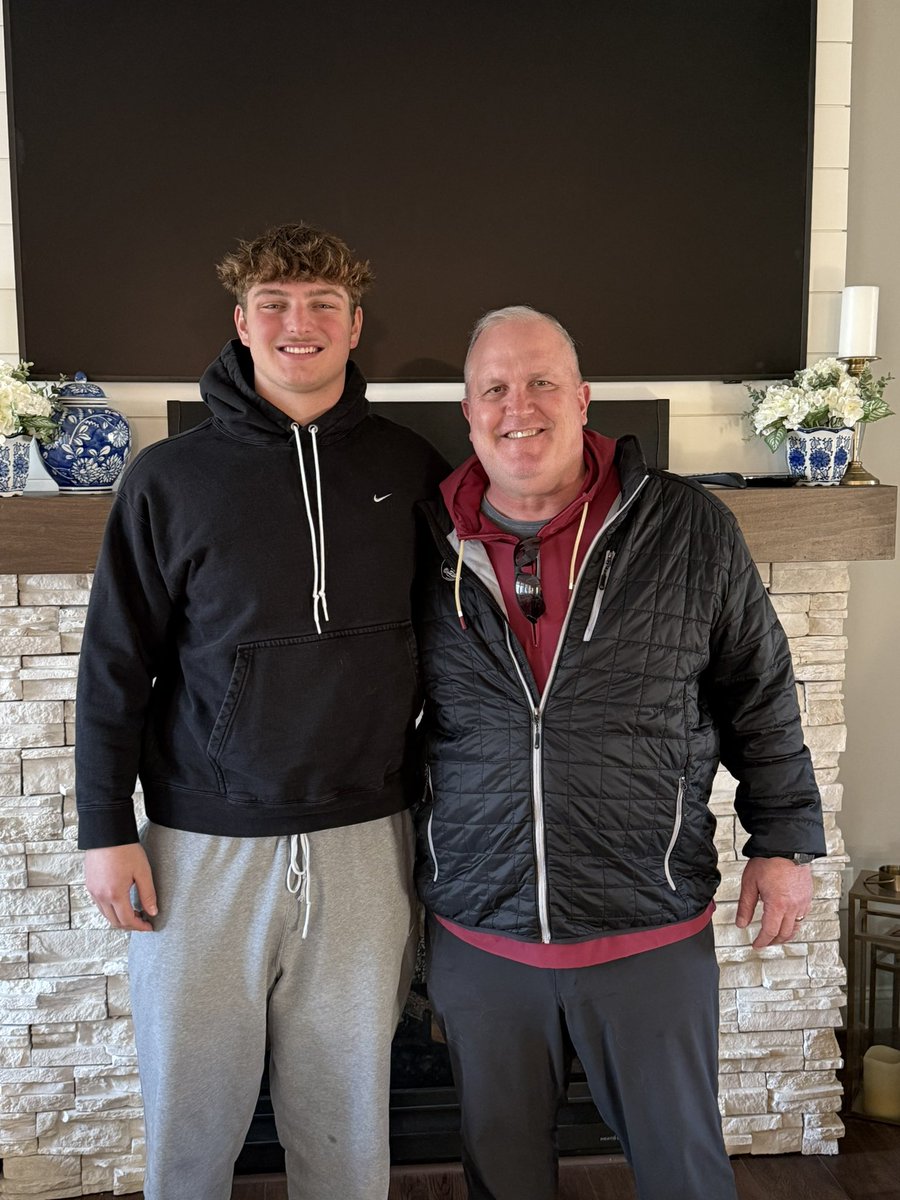 Carter Jones tweet media