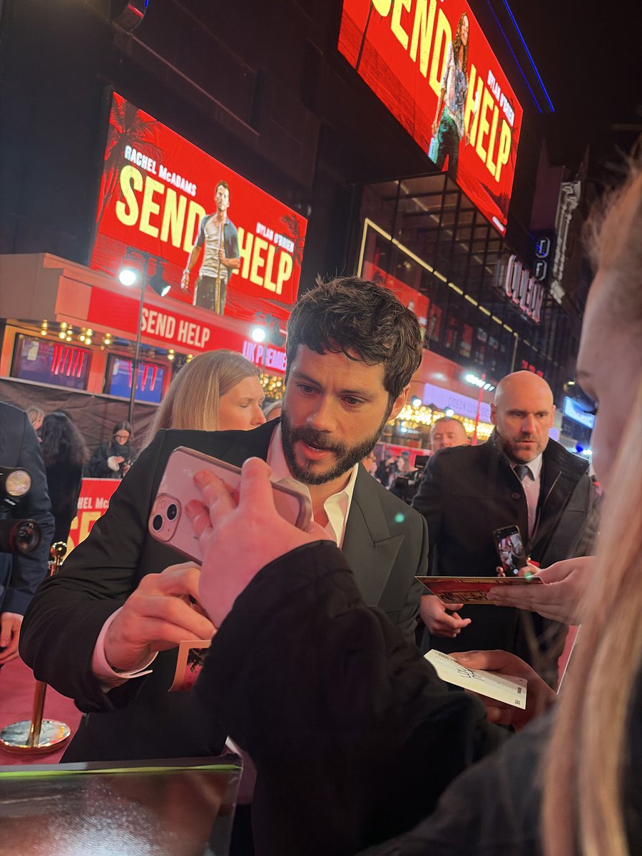 leanne 🦋 tweet media