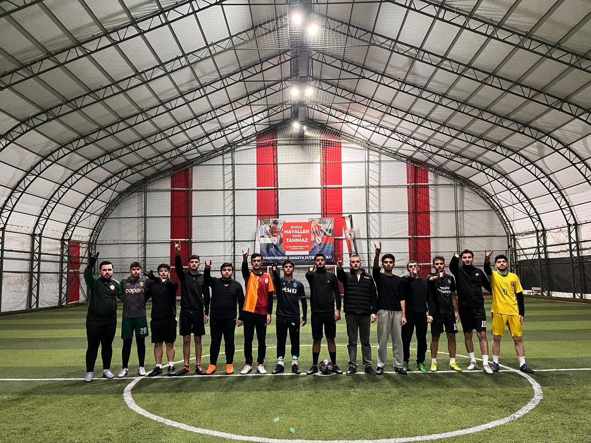 Ülkü Ocakları Amasya İl Başkanlığı Üniversite Birimi Olarak;
Teşkilatımız spor faaliyetleri kapsamında halısaha etkinliğimizi gerçekleştirdik.
Sonrasında teşkilatımızla hasbihal ettik.
<a href="/ayyildirim1/">Ahmet Yiğit Yıldırım</a>
<a href="/hberkeozdemir/">Hüseyin Berke Özdemir</a>
<a href="/omersnky05/">Ömer Sonkaya</a>
<a href="/Beratyigit46/">Berat Yiğit</a>