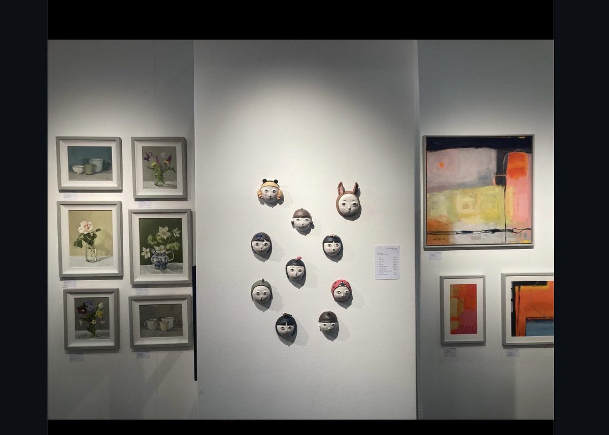 MidoriTakaki's tweet image. Ready for PV. West End House Gallery, B14, at Fresh: Art Fair, Alexandria Palace, London. Until Sunday. 
They have tickets, so if you are interested, drop me a line. 
My children love attention. 
#artfair