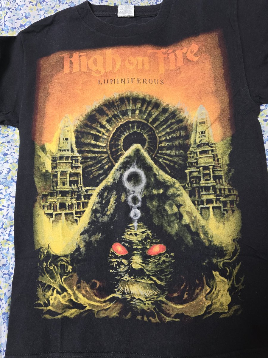 painkiller313's tweet photo. 今日は、HIGH ON FIREのTシャツでお出かけ(* ̄∇ ̄)ノ
#今日のTシャツ
#今日のバンT
#バンドTシャツ
#メタルTシャツ
#メタT
#バンドTおやじ
#HIGHONFIRE https://t.co/Xex1V9EH0q