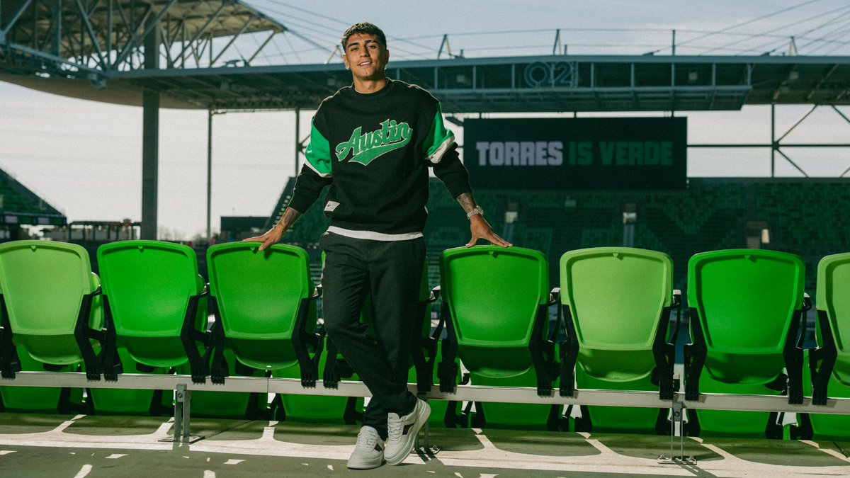 En su nueva casa. 🏡