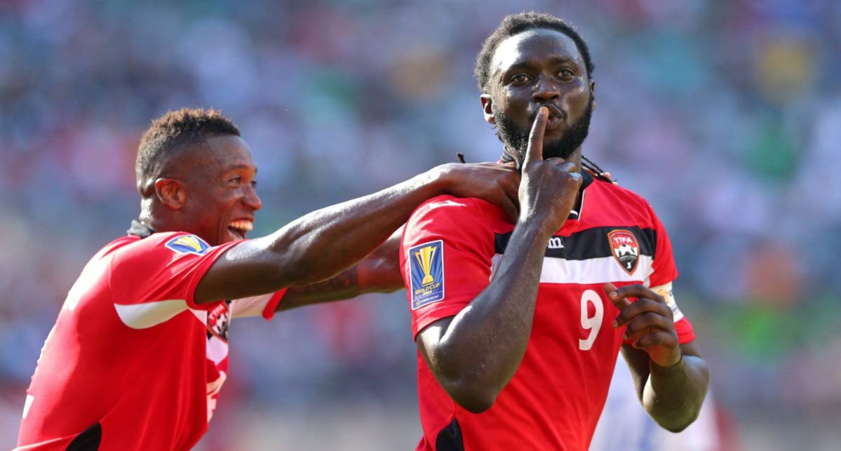 #OnThisDay in 0️⃣3️⃣ Kenwyne Jones made his international debut🙌🏾
⚽️Aged 1️⃣8️⃣, the striker started for Trinidad &amp; Tobago🇹🇹 vs 🇫🇮Finland in Port of Spain✨️
🌎The former W Connection &amp; #SaintsFC striker made 9️⃣1️⃣ appearances for the #SocaWarriors including the 2006 World Cup✨️