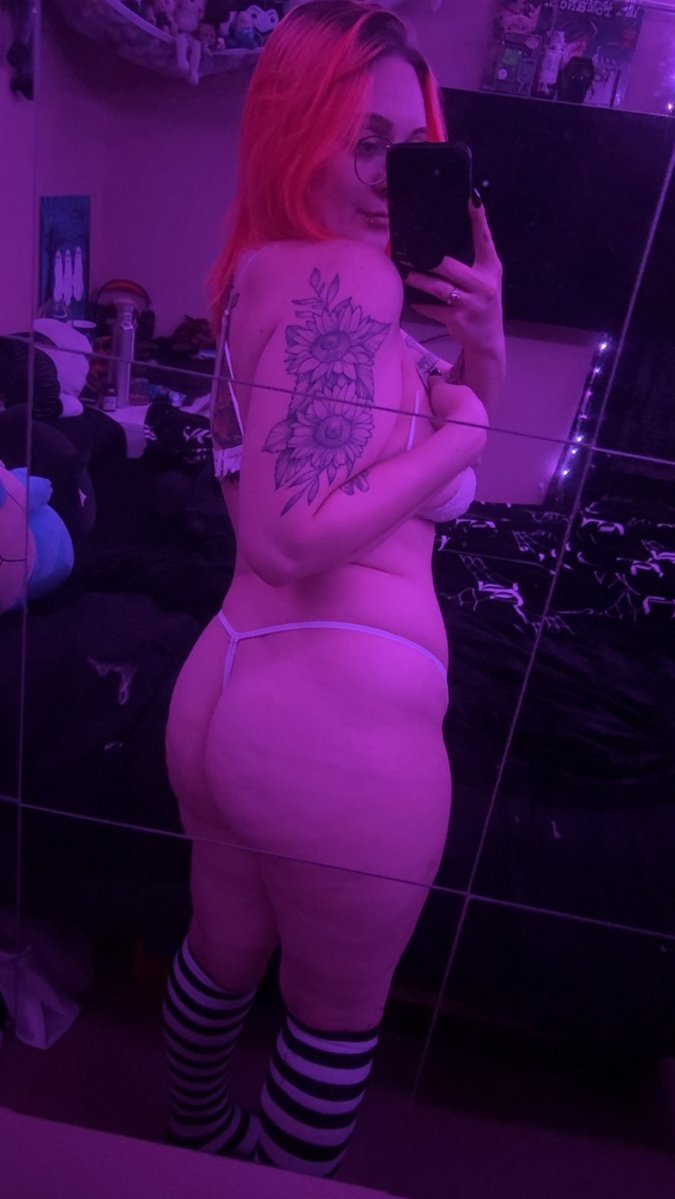 XoTiCxWiTcH tweet media