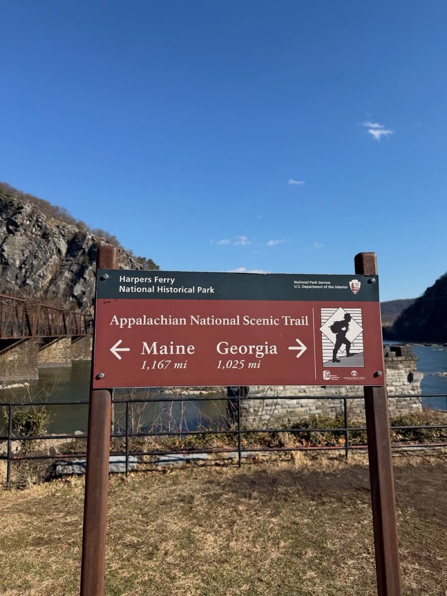 WestVirginia'sBlueRidge tweet media