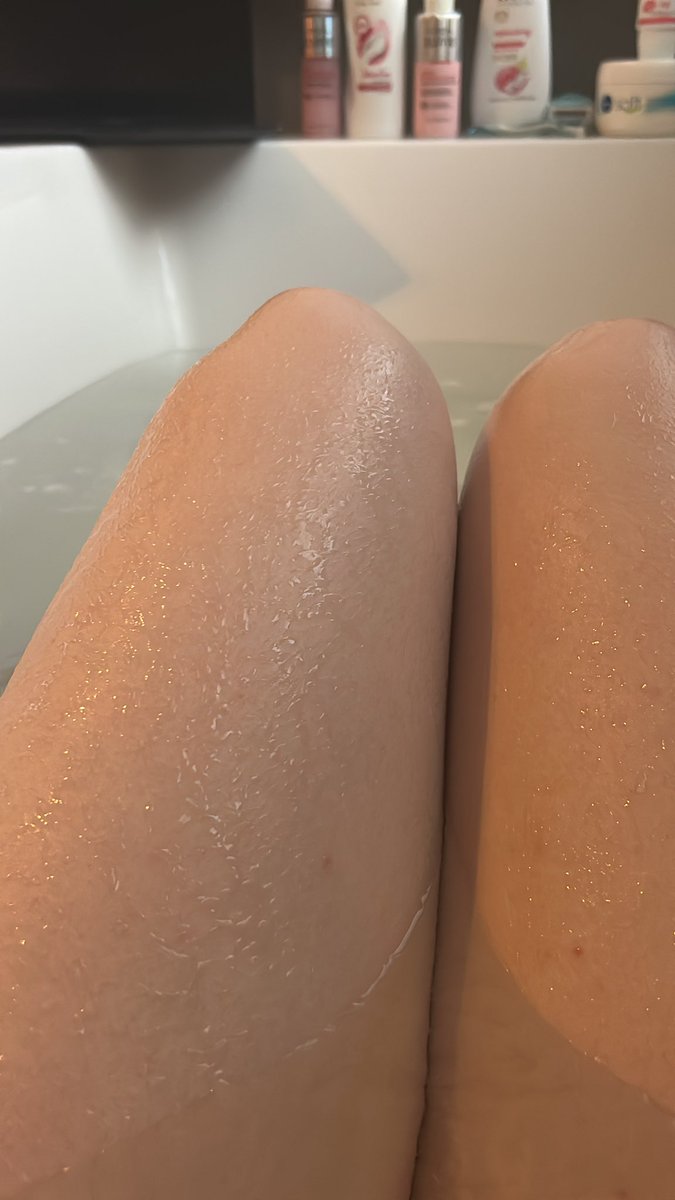 Big tighs save lives #nsfw #nsfwtwt #tjghs #teen