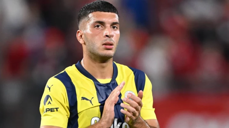 Oğuz Aydın kadro dışı bırakılmalı acilen #FCSBvFB