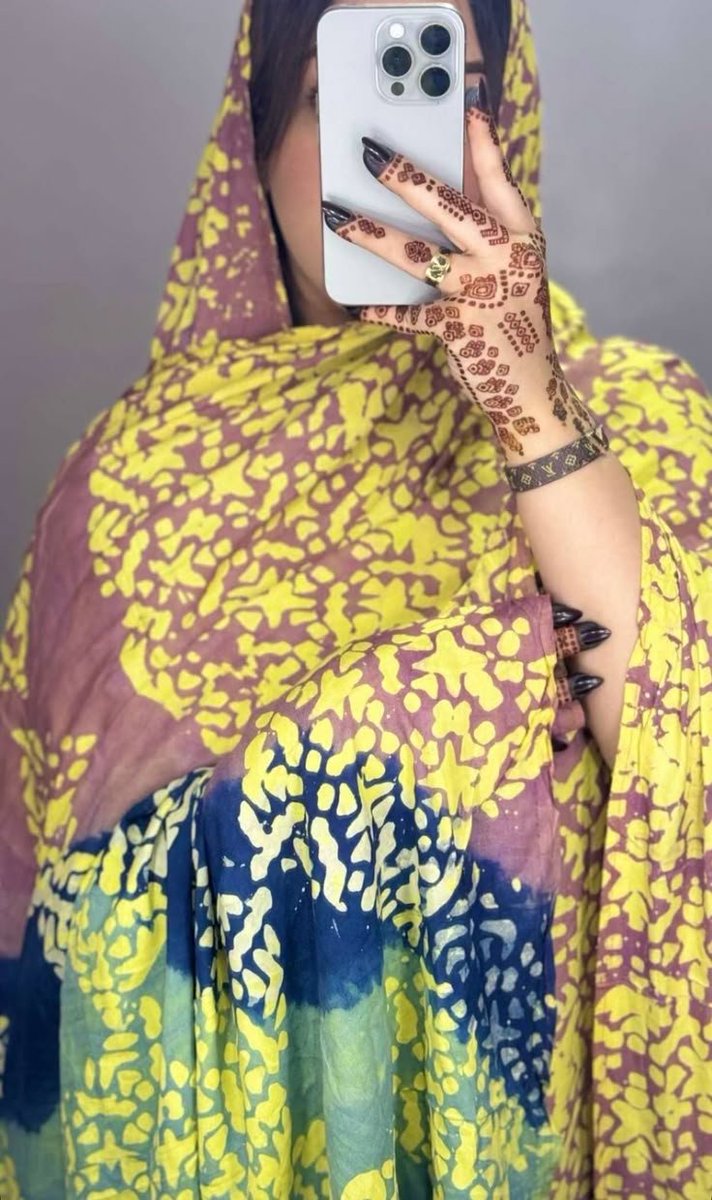 ملحفتي دايمًا معايا، تحسني بالراحة والطمأنينة 🌙💛