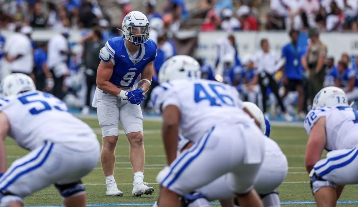 TyAshley27's tweet photo. After a great conversation with @CoachAJReisig I am blessed to receive an offer from Middle Tennessee State University! @MT_FB @D_Marc11 @BusterWKU71 @SrHighFootball @247Sports @Rivals @sixstarfootball https://t.co/BcEV6MeZMP