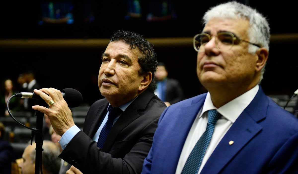 boletimbr's tweet photo. 🚨URGENTE: Eduardo Girão e Magno Malta solicitam a quebra de sigilo da esposa de Alexandre de Moraes na CPI do Crime. https://t.co/BH4OkbYwE5
