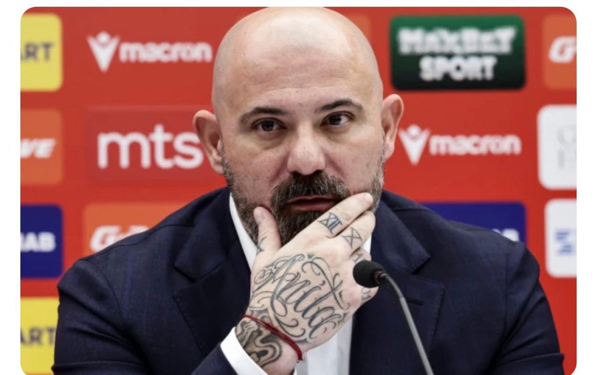 NekiPedja's tweet photo. Dejan Stanković izgleda kao meksički robijaš kojem je ostalo još 58 godina da izađe na slobodu https://t.co/nMdBH9Zwc6