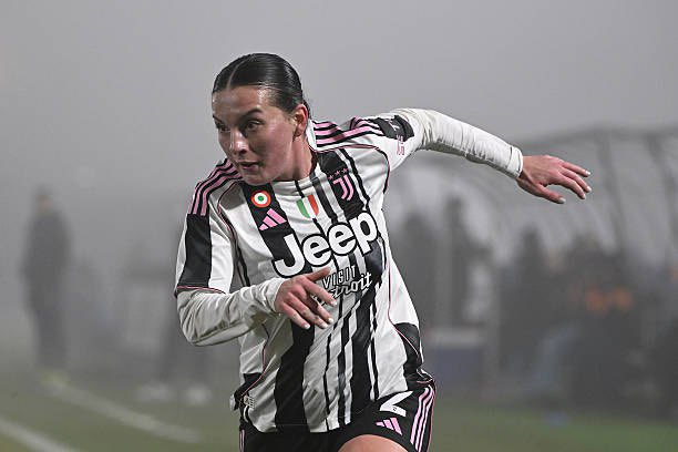 Women Football News™ tweet media