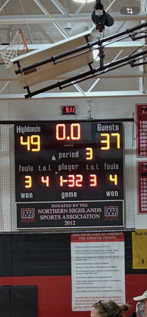 KuenzelScott's tweet photo. @VarsityAces 
Northern Highlands up on Paramus Catholic @ the end of 3rd
Girls Bergen county tournament https://t.co/1oqRdRDCiL